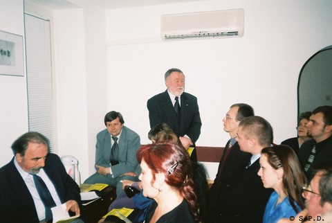 S177-04