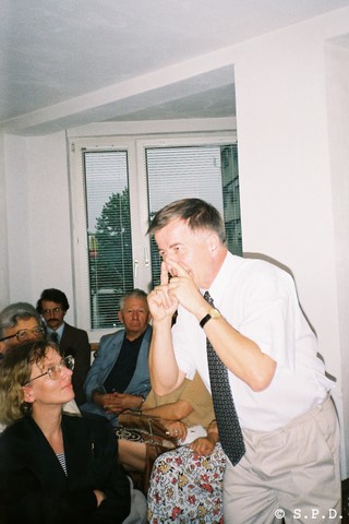 S76-17